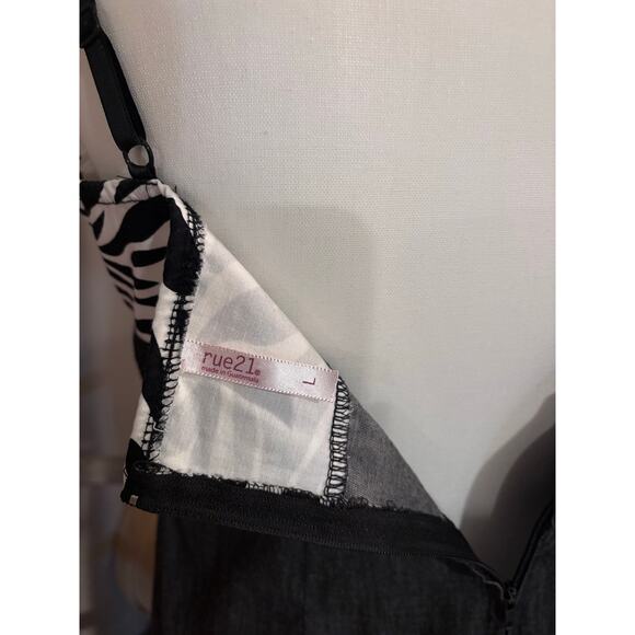 Juniors Large Vintage Rue 21 Zebra Print Mini Dress 90s Look Black Denim-Look - Picture 7 of 11